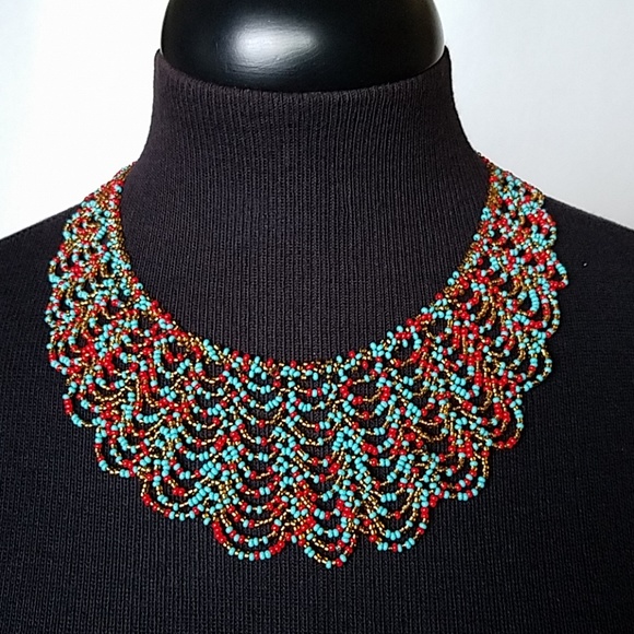 Handbeaded necklace - Picture 1 of 6